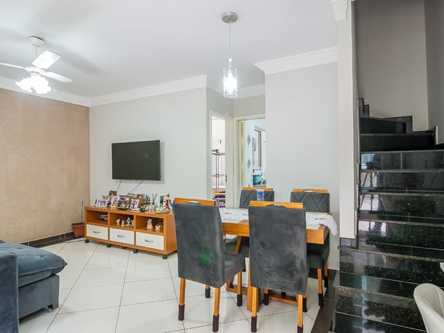 Foto do Casa - Casa no condomínio Condomínio Residencial Rafaela para venda com 3 quartos, sendo 1 suíte, 71m² | Lares e Andares Imóveis