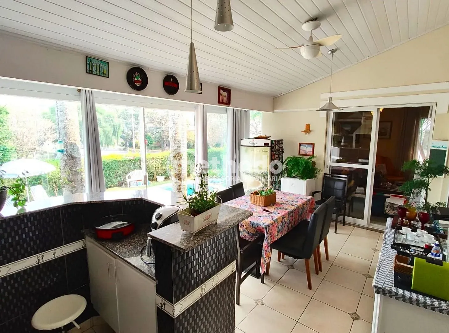 Casa, 3 quartos, 250 m² - Foto 15