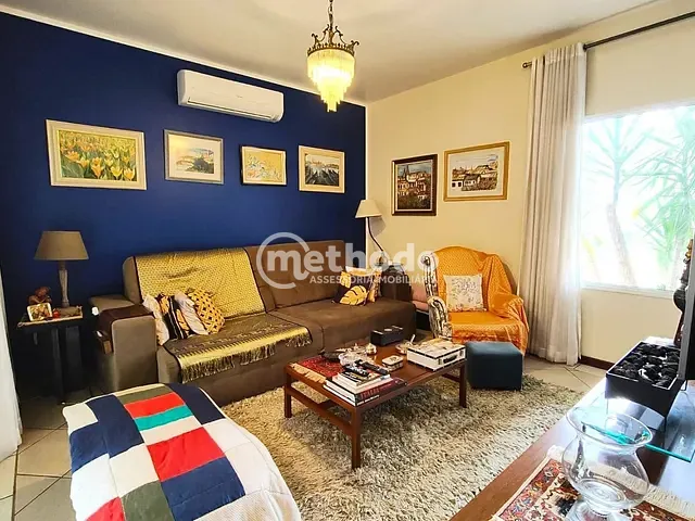 Casa com 500m² 3 quartos e 3 banheiros, à venda, no bairro Loteamento Caminhos de San Conrado (Sousas) em Campinas