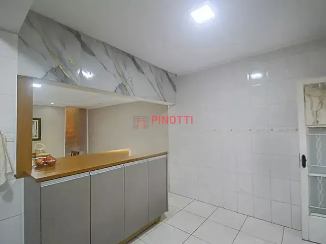 Casa 3 quartos e 2 banheiros, à venda, no bairro Batistini em São Bernardo do Campo