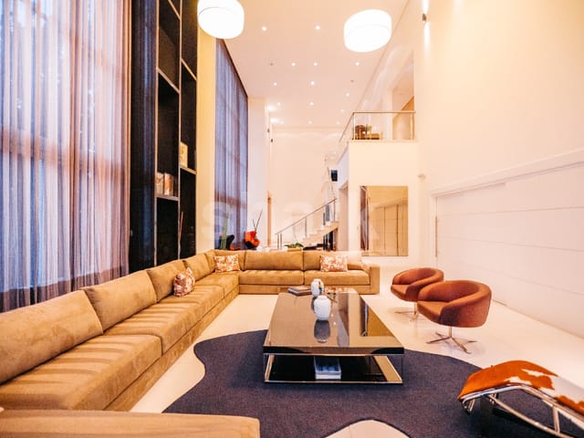 Casa com 2120m² 5 quartos e 7 banheiros, à venda, no bairro Tamboré em Santana de Parnaíba