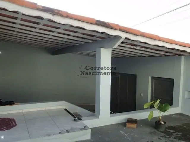 Casa com 250m² 2 quartos e 1 banheiro, à venda, no bairro Cidade Jardim em Jacareí