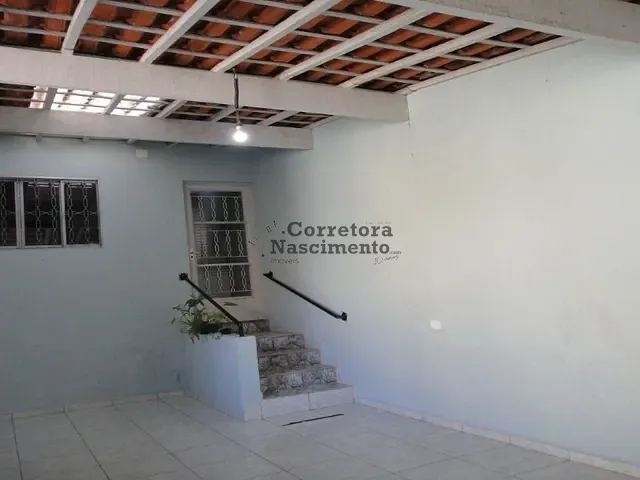 Casa com 250m² 2 quartos e 1 banheiro, à venda, no bairro Cidade Jardim em Jacareí