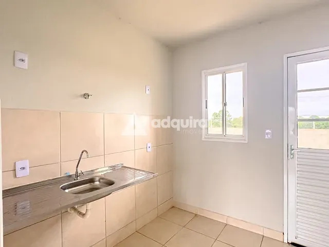 Casa 2 quartos e 1 banheiro, à venda, no bairro Neves em Ponta Grossa