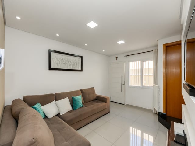 Foto do Casa - Casa no condomínio Condomínio Covello para venda com 2 quartos, sendo 2 suítes, 68m² | Lares e Andares Imóveis