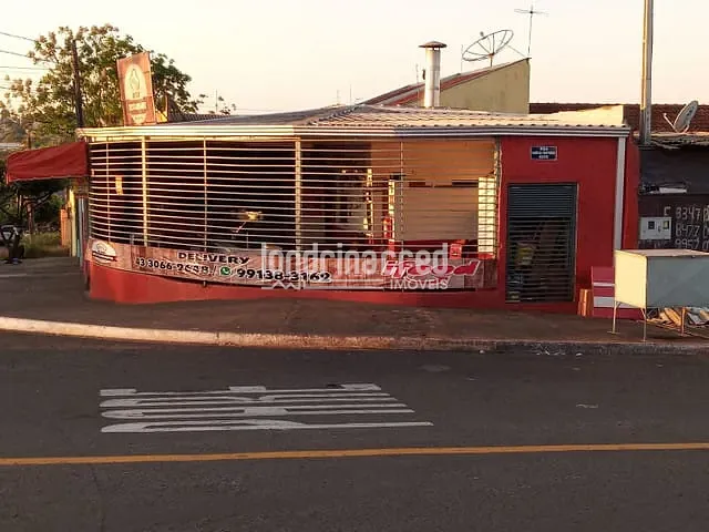 Casa com 490m² 2 quartos e 3 banheiros, à venda, no bairro Jardim Imagawa em Londrina