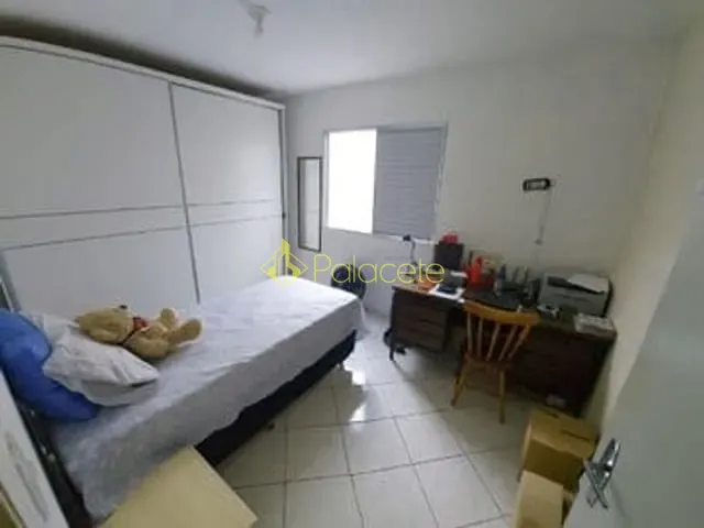 Casa com 375m² 3 quartos e 2 banheiros, à venda, no bairro Cooperi em Guaratinguetá