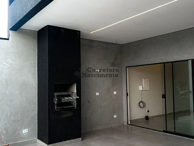Casa com 175m² 3 quartos e 4 banheiros, à venda, no bairro Recanto dos Eucaliptos em São José dos Campos