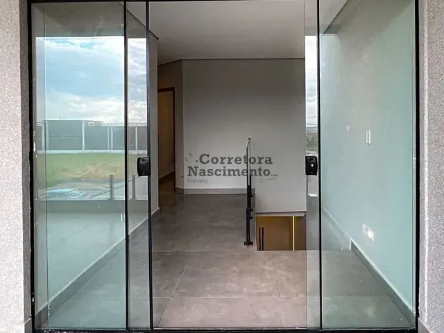 Casa com 175m² 3 quartos e 4 banheiros, à venda, no bairro Recanto dos Eucaliptos em São José dos Campos