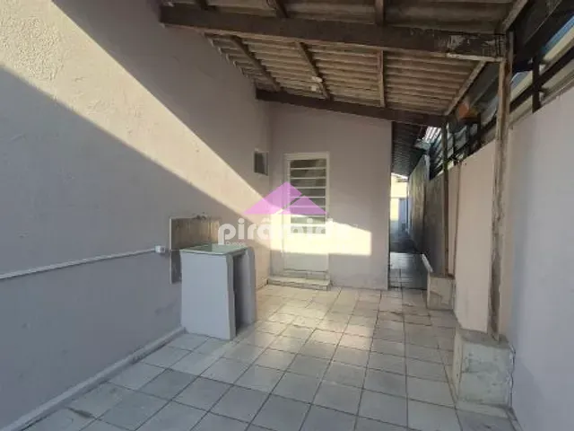 Casa com 160m² 2 quartos e 1 banheiro, para alugar, no bairro Jardim Oswaldo Cruz em São José dos Campos