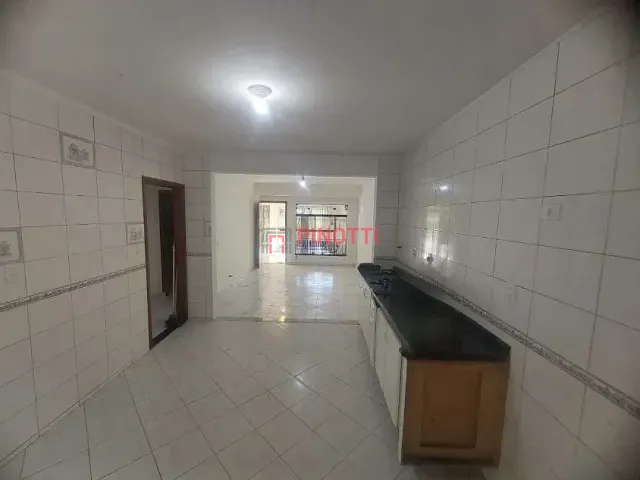 Casa 2 quartos e 2 banheiros, à venda, no bairro Conjunto Habitacional Franchini em São Bernardo do Campo