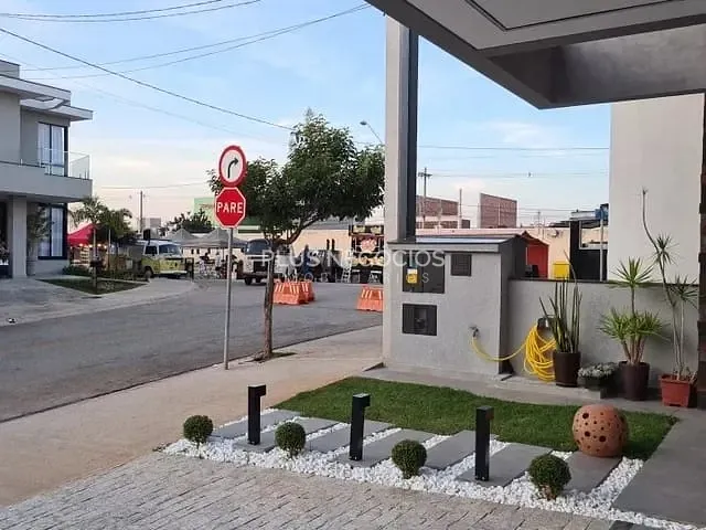 Casa com 250m² 3 quartos e 4 banheiros, à venda, no bairro Jardim Wanel Ville V em Sorocaba