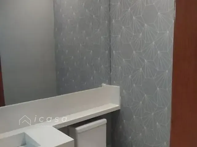 Casa com 200m² 3 quartos e 4 banheiros, à venda, no bairro Jardim Califórnia em Jacareí