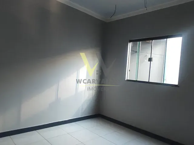 Casa com 200m² 3 quartos e 2 banheiros, à venda, no bairro Jardim Italia em Anápolis