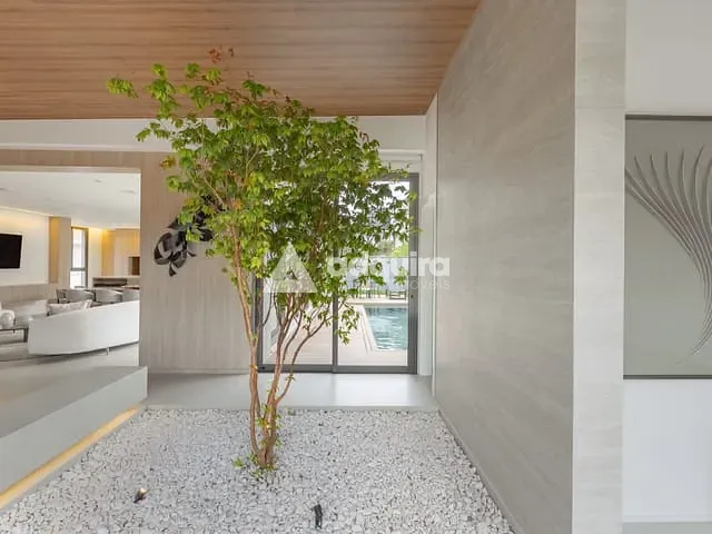 Casa 4 quartos e 7 banheiros, à venda, no bairro Estrela em Ponta Grossa