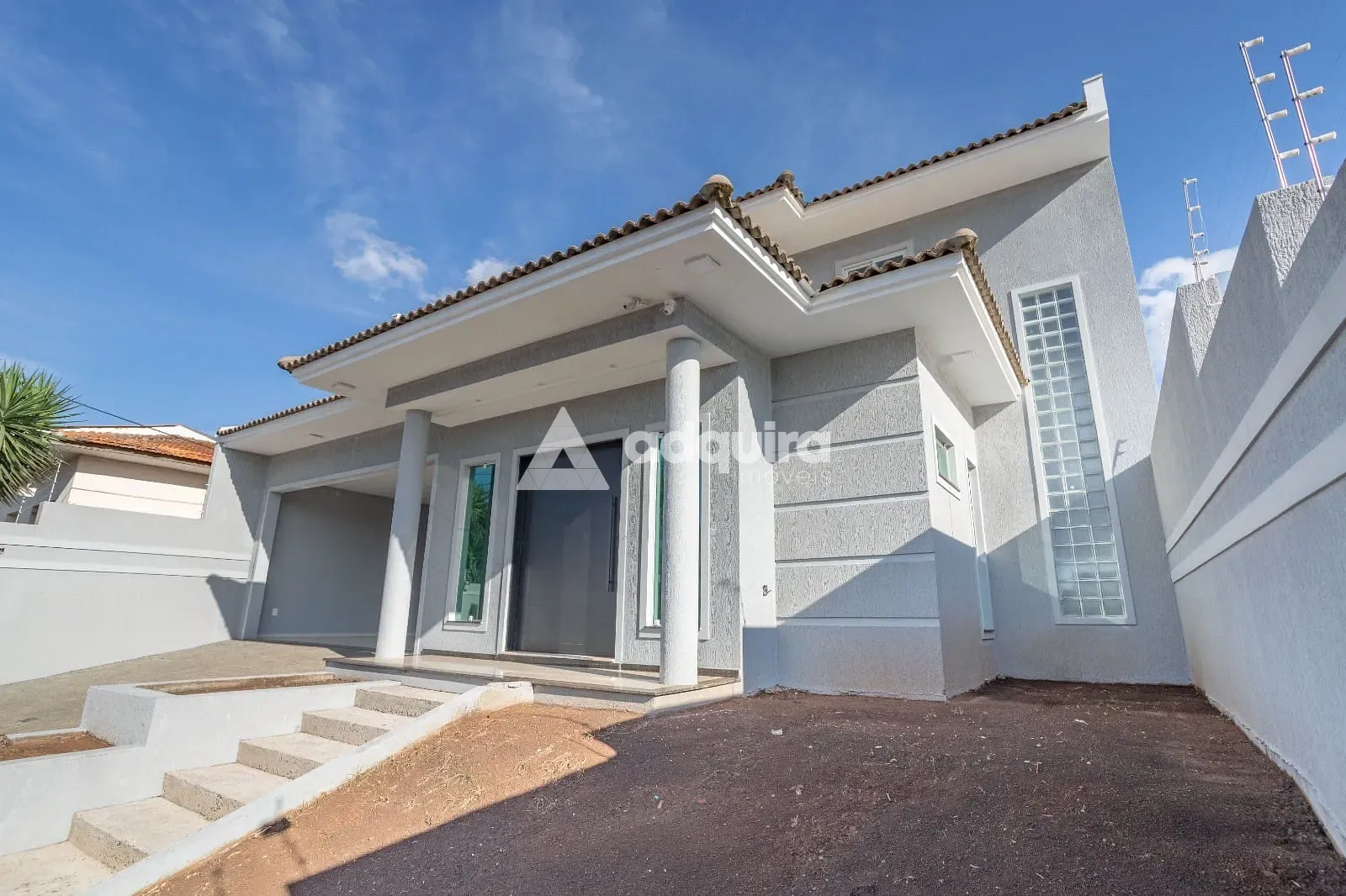 Casa, 3 quartos, 298 m² - Foto 1