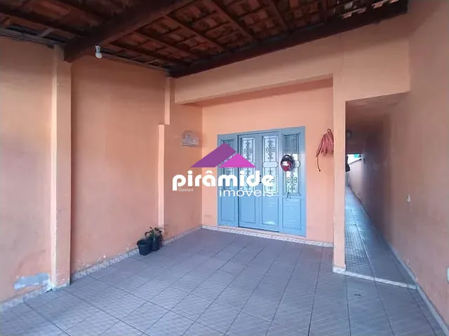 Casa com 200m² 2 quartos e 2 banheiros, à venda, no bairro Jardim Telespark em São José dos Campos