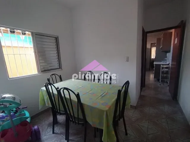 Casa com 200m² 2 quartos e 2 banheiros, à venda, no bairro Jardim Telespark em São José dos Campos