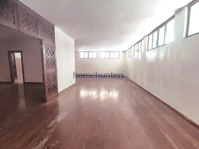 Casa com 294m² 4 quartos e 4 banheiros, para alugar, no bairro Nova Campinas em Campinas
