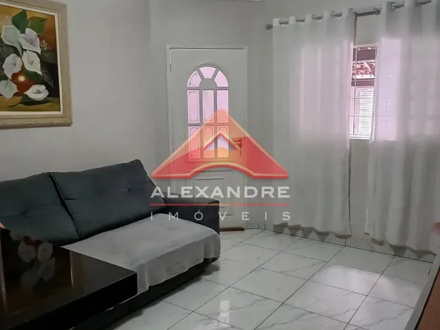 Casa com 10m² 2 quartos e 2 banheiros, à venda, no bairro Conjunto Residencial Galo Branco em São José Dos Campos