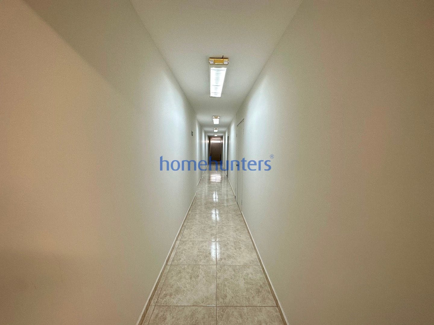 Casa à venda e aluguel com 1 quarto, 440m² - Foto 22
