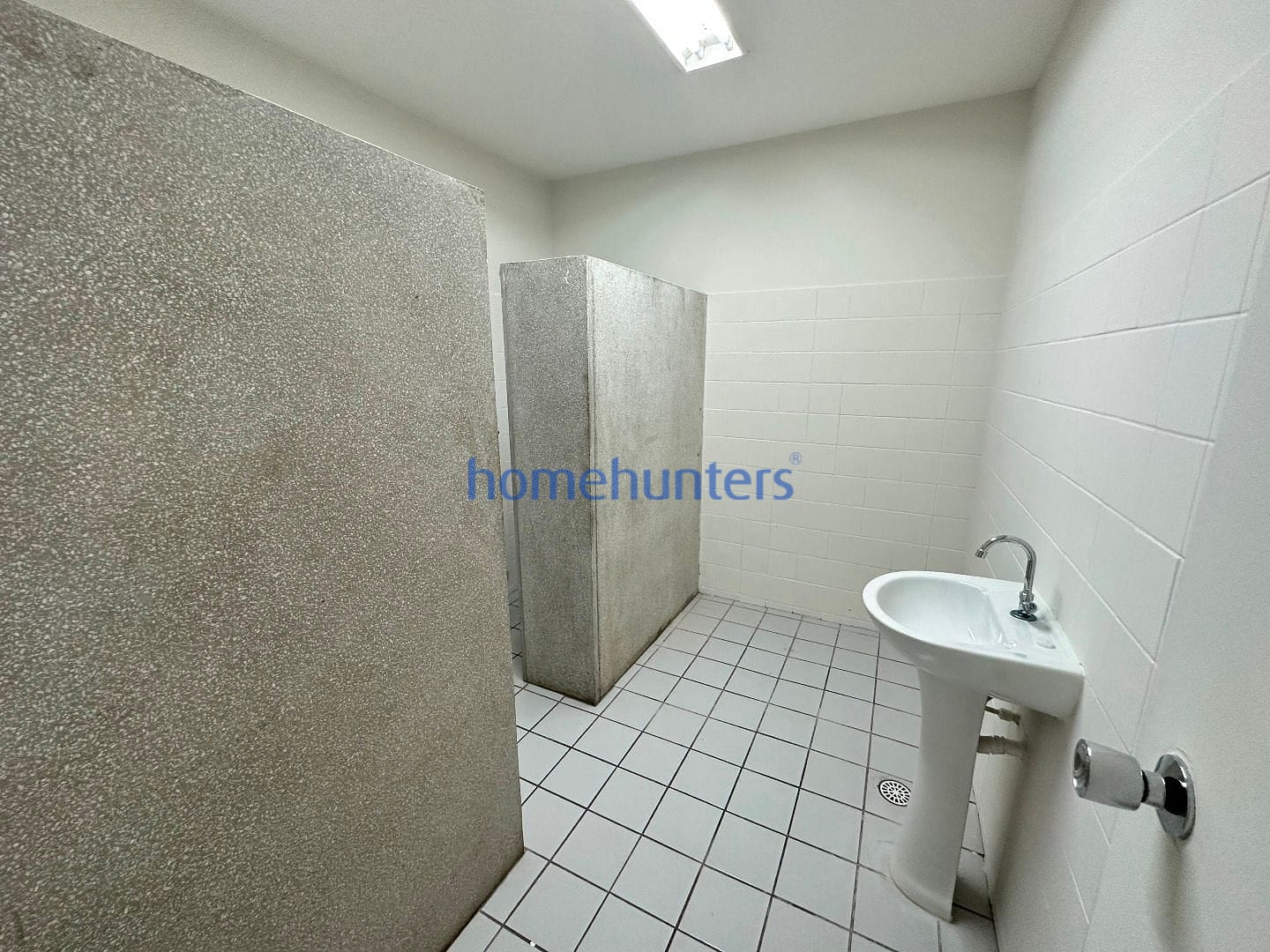 Casa à venda e aluguel com 1 quarto, 440m² - Foto 13