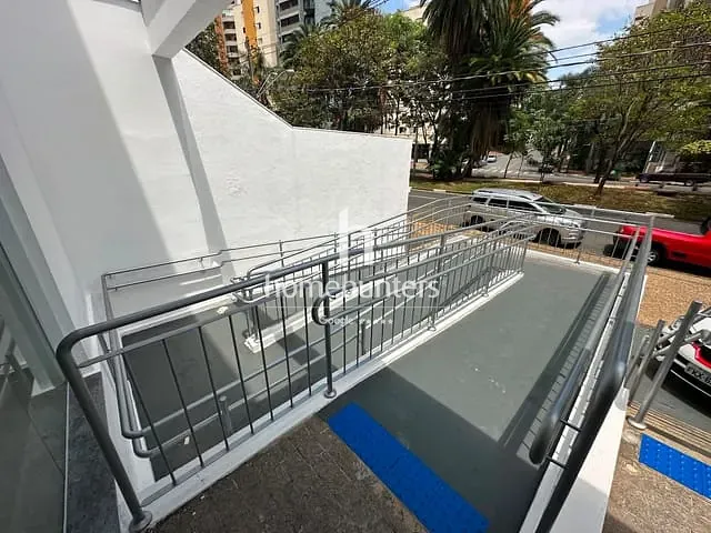 Casa com 736m², à venda, no bairro Jardim Paraíso em Campinas