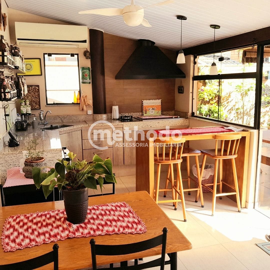 Casa, 4 quartos, 325 m² - Foto 16