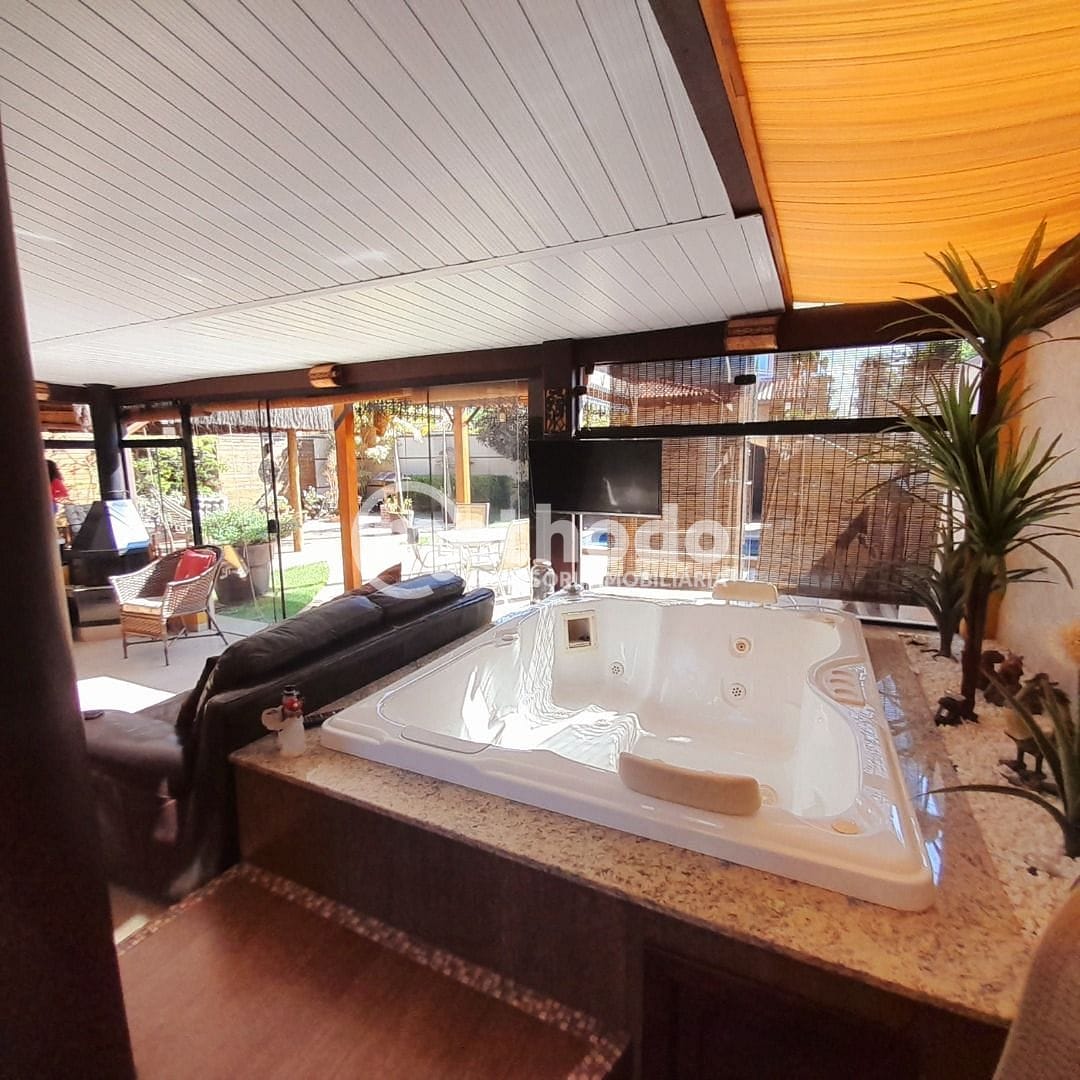 Casa, 4 quartos, 325 m² - Foto 36