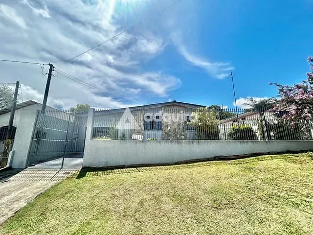 Casa com 132m² 3 quartos e 1 banheiro, à venda, no bairro Boa Vista em Ponta Grossa