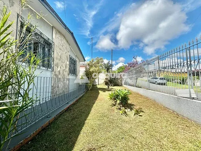 Casa com 132m² 3 quartos e 1 banheiro, à venda, no bairro Boa Vista em Ponta Grossa