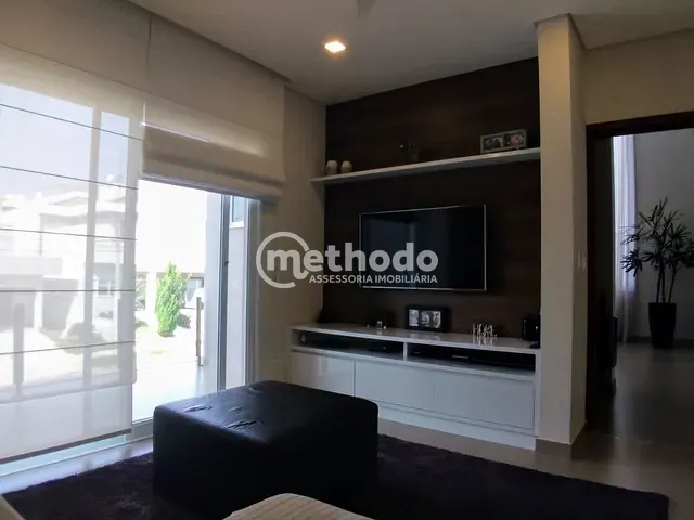 Casa com 360m² 4 quartos e 6 banheiros, à venda, no bairro Swiss Park em Campinas