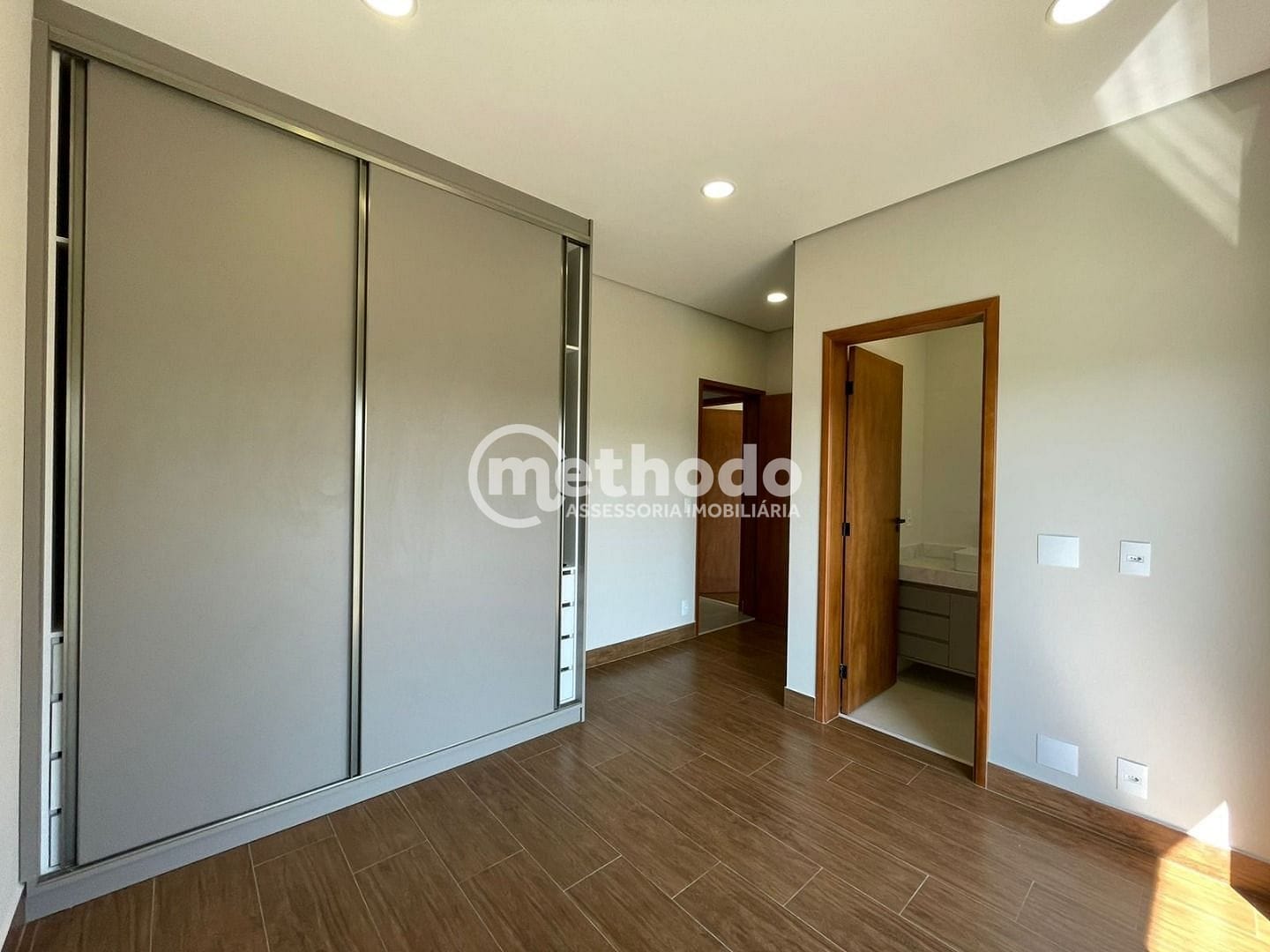 Casa, 4 quartos, 254 m² - Foto 13
