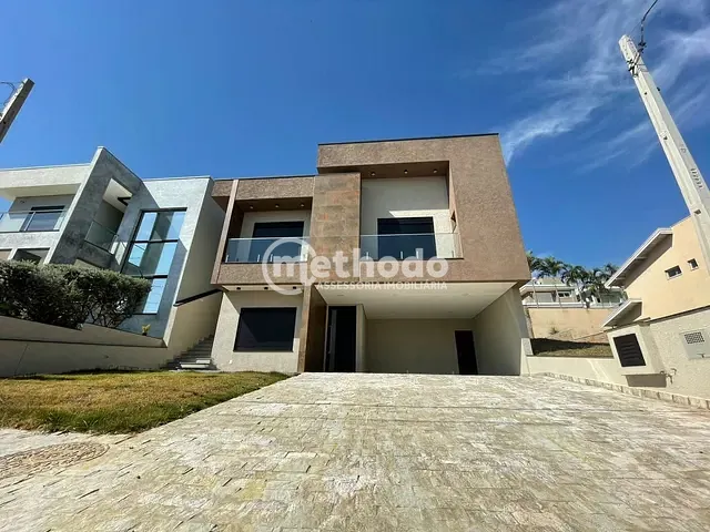 Casa com 360m² 4 quartos e 4 banheiros, à venda, no bairro Swiss Park em Campinas