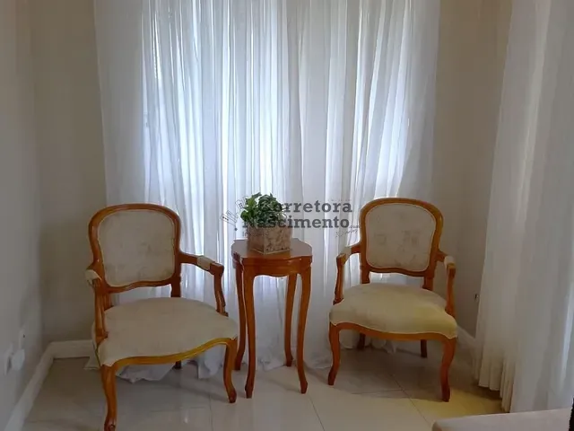 Casa com 345m² 3 quartos e 2 banheiros, à venda, no bairro Jardim Esplanada em São José dos Campos