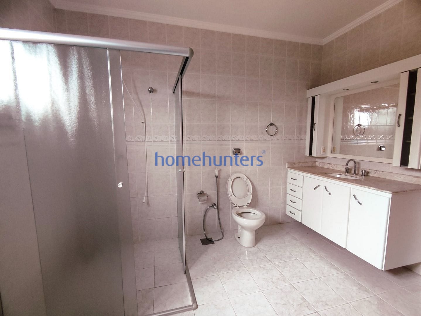 Casa à venda e aluguel com 3 quartos, 385m² - Foto 24