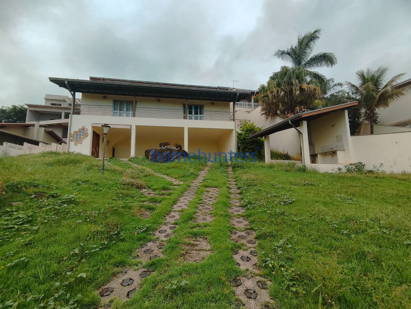 Casa à venda e aluguel com 3 quartos, 385m² - Foto 4