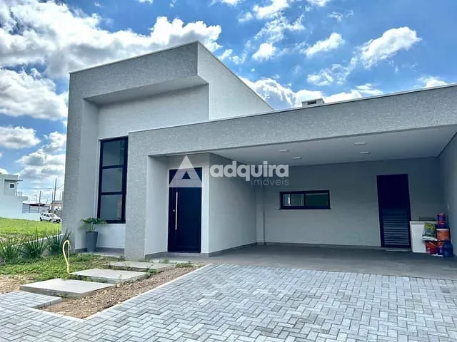 Casa com 200m² 3 quartos e 2 banheiros, à venda, no bairro Jardim Carvalho em Ponta Grossa
