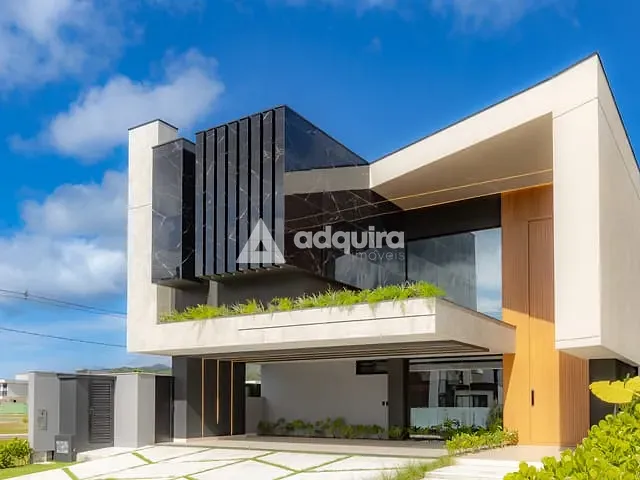 Casa com 459m² 4 quartos e 5 banheiros, à venda, no bairro Santa Regina em Camboriú