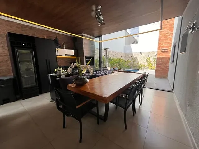 Casa com 250m² 3 quartos e 2 banheiros, à venda, no bairro Morros em Sorocaba