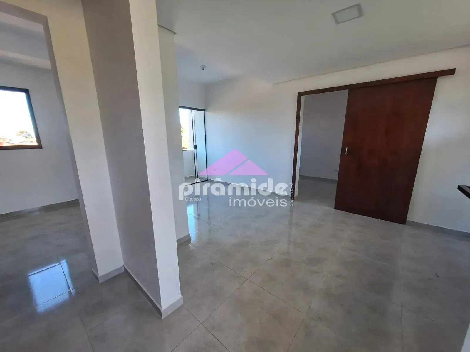 Casa, 2 quartos, 60 m² - Foto 1