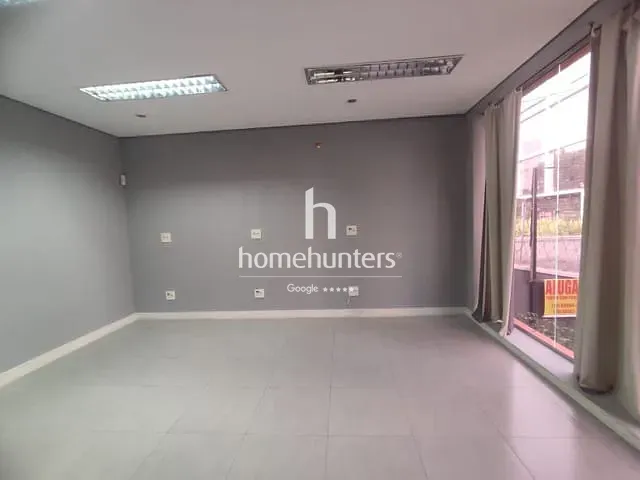 Casa com 310m², para alugar, no bairro Cambuí em Campinas