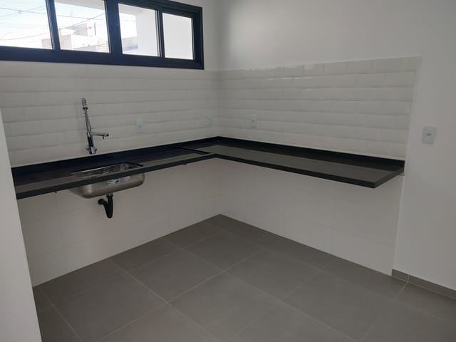 Casa com 150m² 3 quartos e 3 banheiros, à venda, no bairro Morada dos Nobres em Taubaté