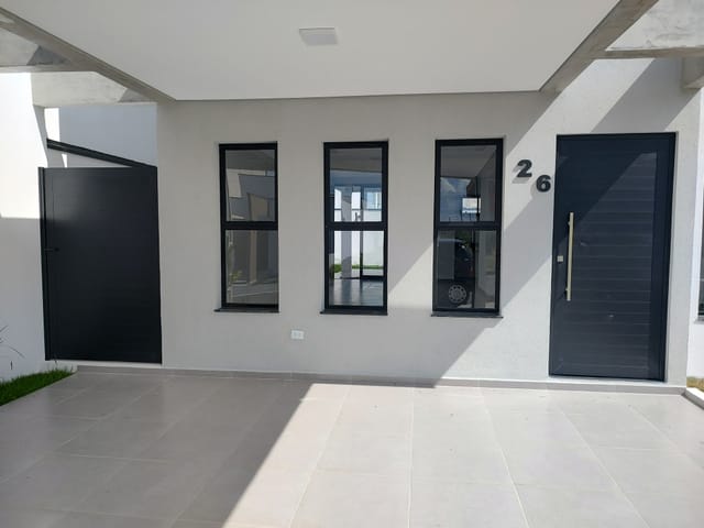 Casa com 150m² 3 quartos e 3 banheiros, à venda, no bairro Morada dos Nobres em Taubaté