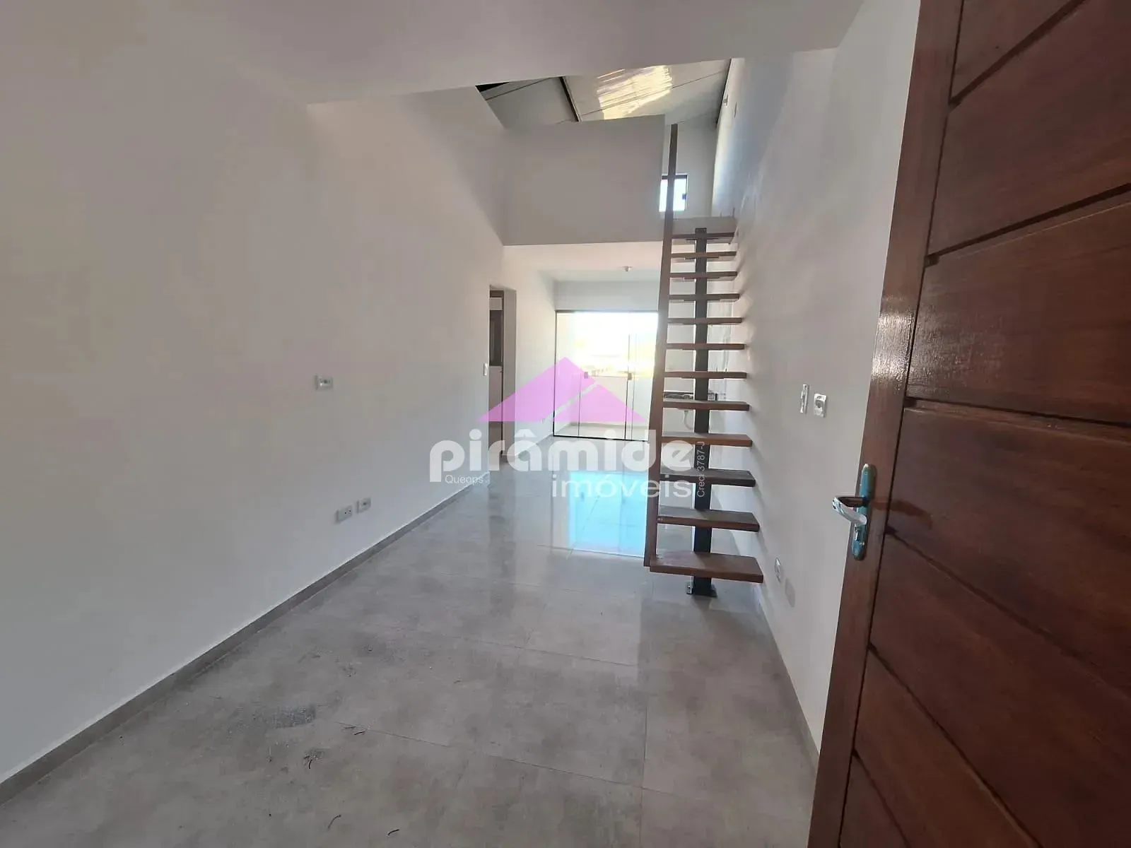 Casa, 2 quartos, 47 m² - Foto 1