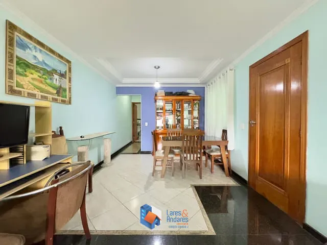 Casa com 167m² 3 quartos e 3 banheiros, à venda, no bairro Jardim Santa Cruz (Campo Grande) em São Paulo