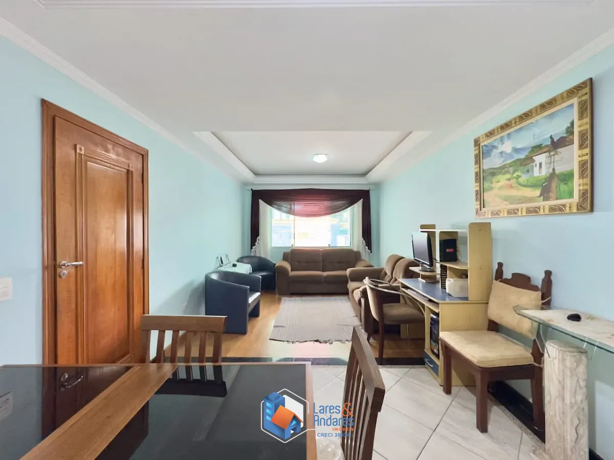 Casa, 3 quartos, 167 m² - Foto 1