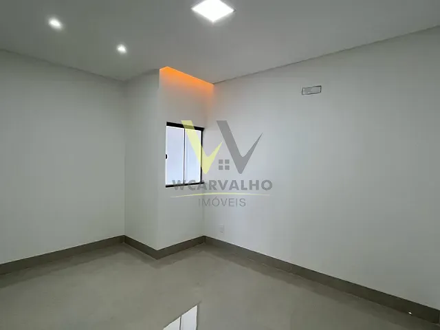 Casa com 200m² 3 quartos e 2 banheiros, à venda, no bairro Jardim Italia em Anápolis