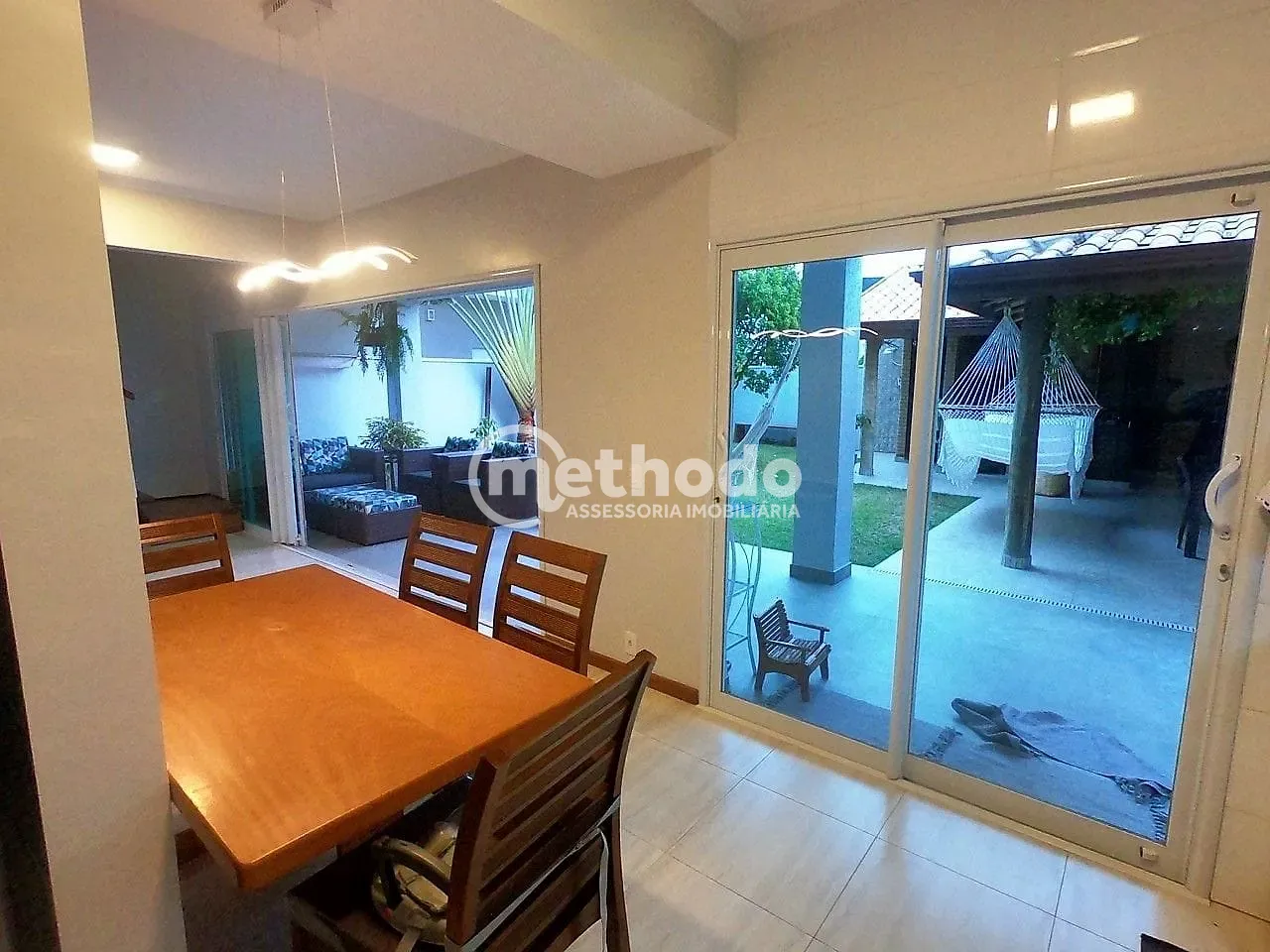 Casa, 3 quartos, 305 m² - Foto 9