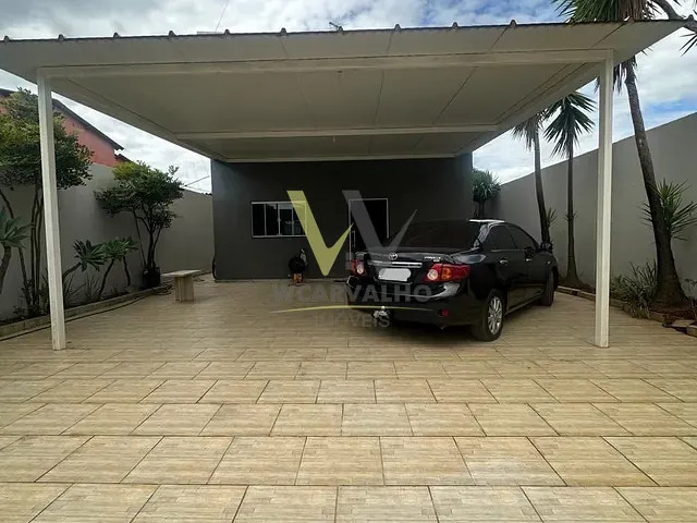Casa com 300m² 2 quartos e 2 banheiros, à venda, no bairro Viviam Parque em Anápolis